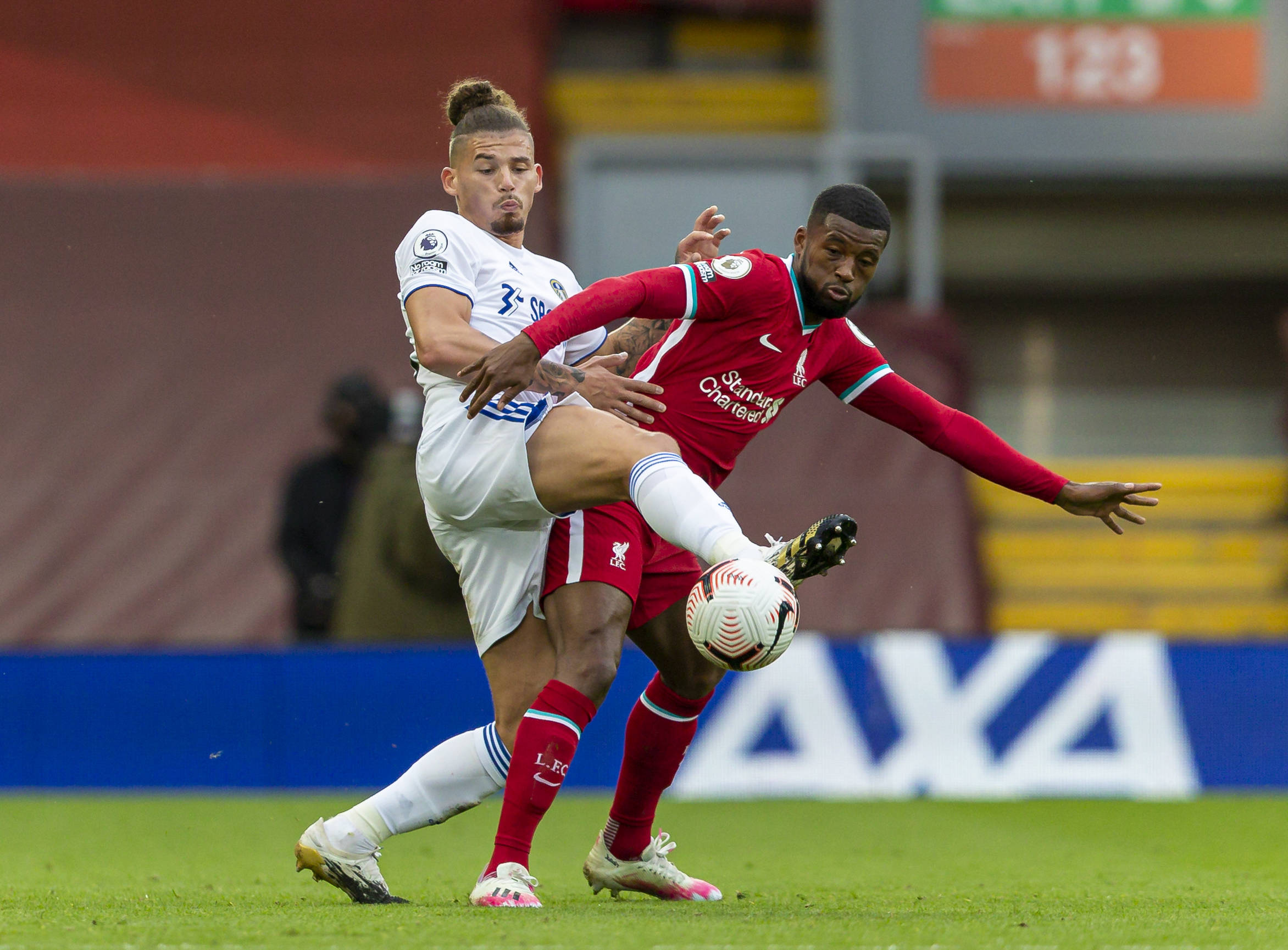 他能够看到 他能够看到